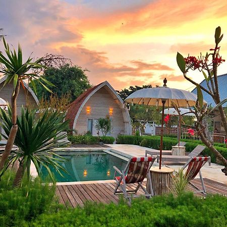 La Roja Bungalows Batununggul المظهر الخارجي الصورة