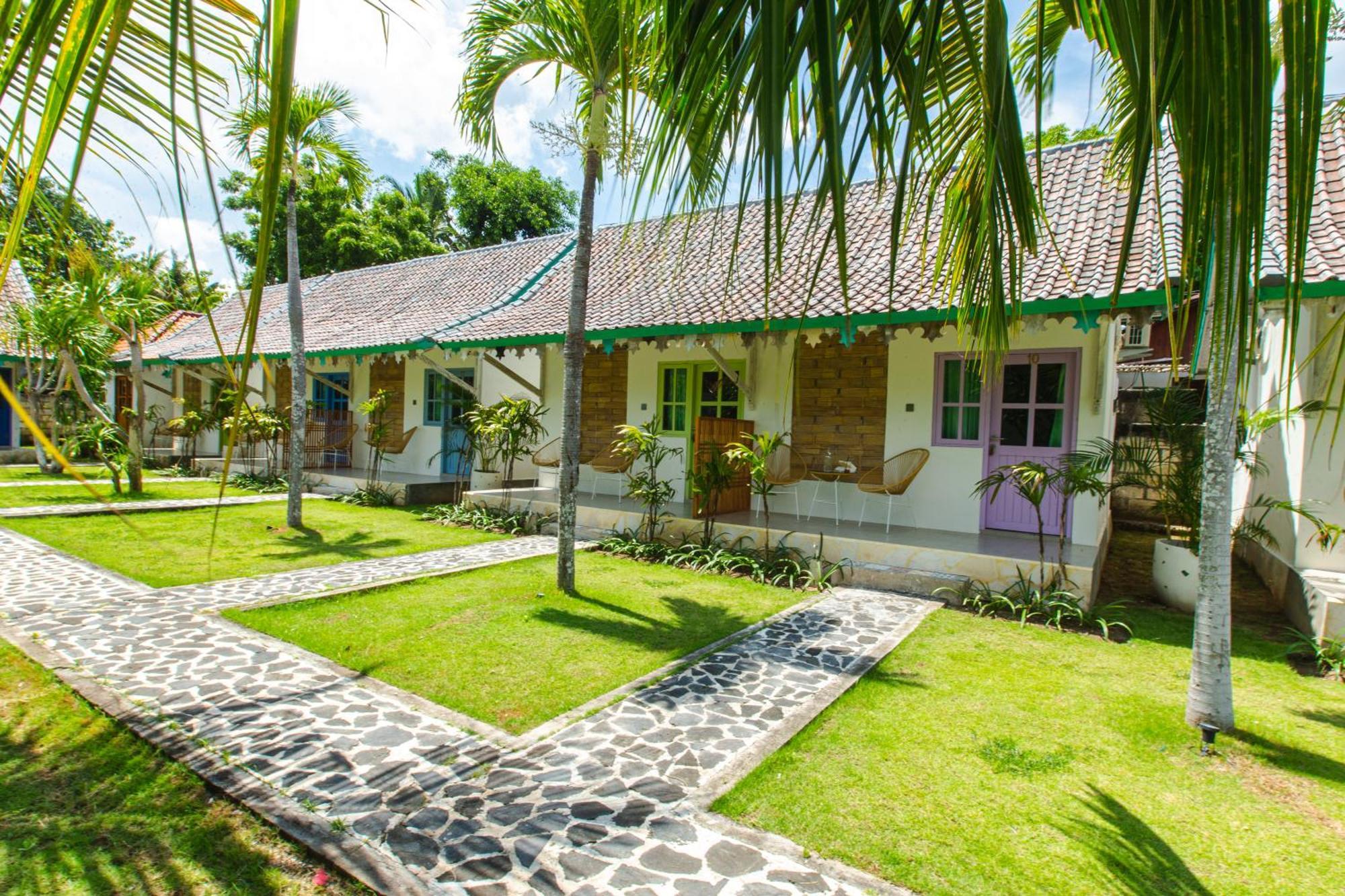 La Roja Bungalows Batununggul المظهر الخارجي الصورة